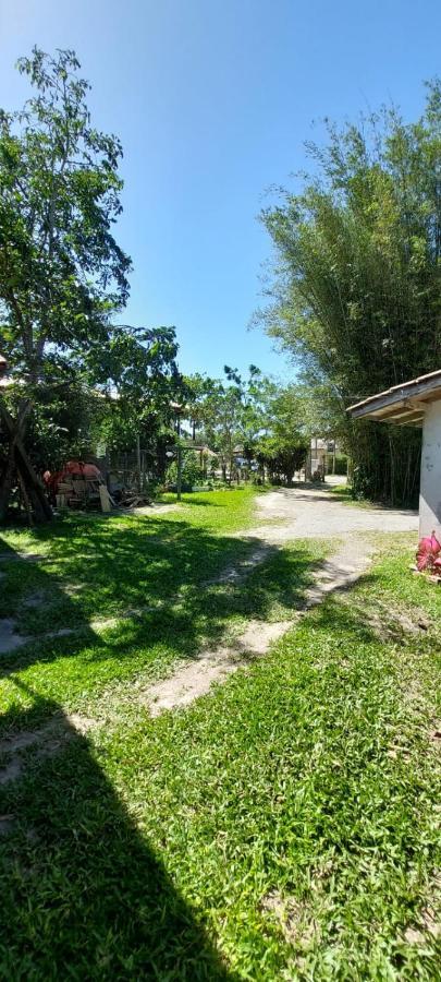 Suite O Pescador, Praia Do Rosa กาโรปาบา ภายนอก รูปภาพ